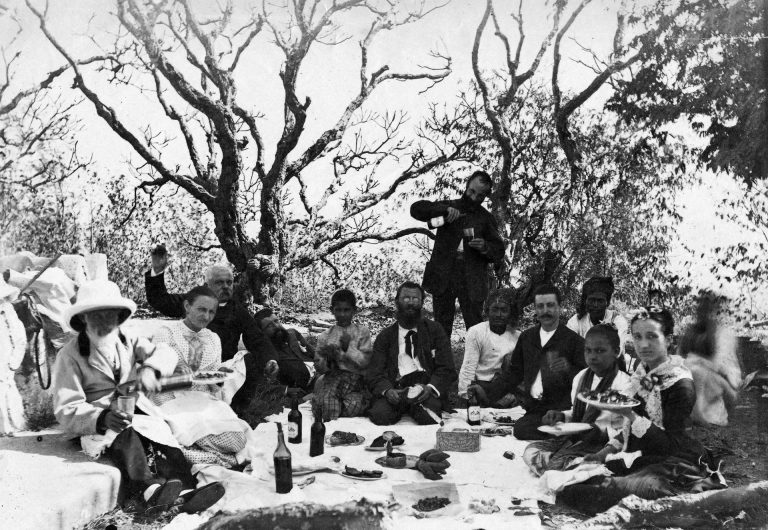 Picnic a Mandalay, circa 1880, Album Barbieri – Museo PIME